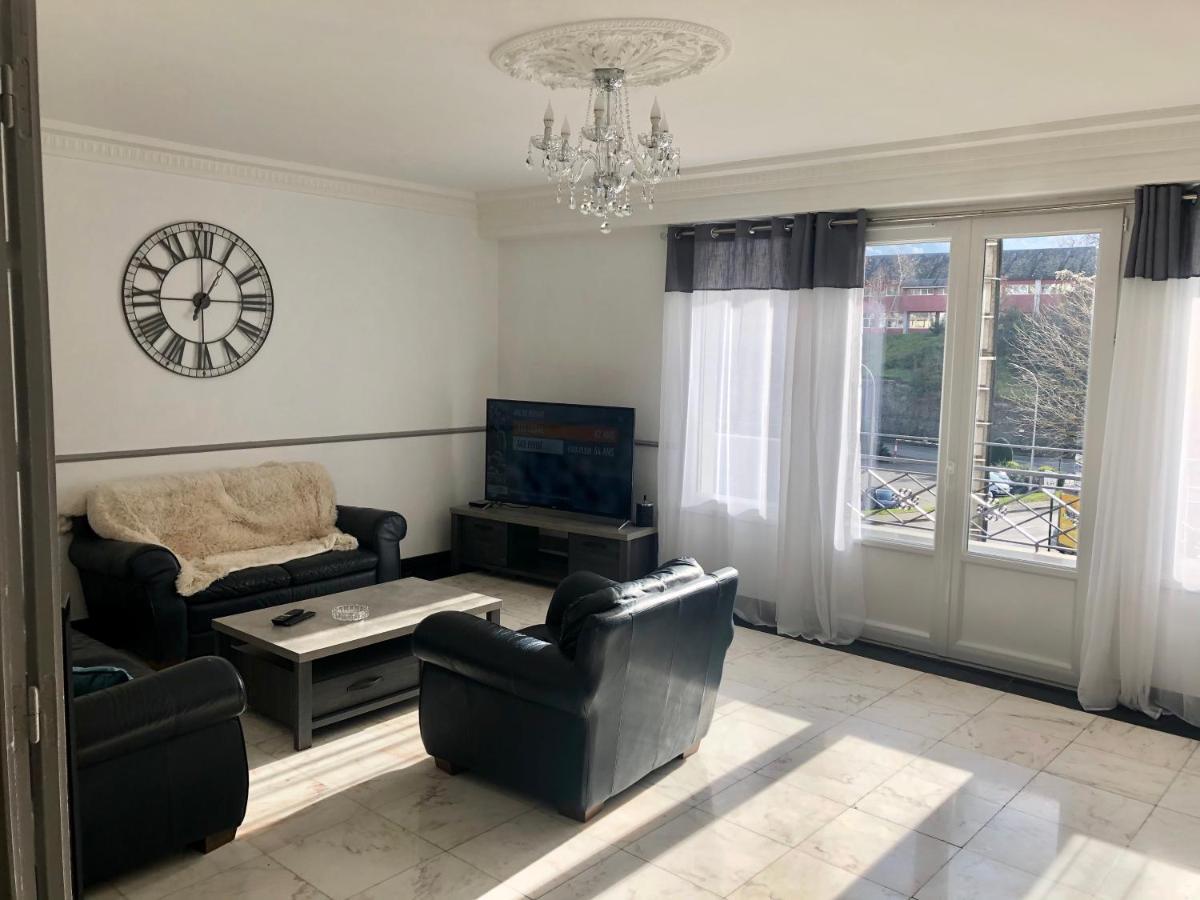 Grand Appartement De Standing "Reve Du Soir" De 170 M2 350 M De La Gare لورد المظهر الخارجي الصورة